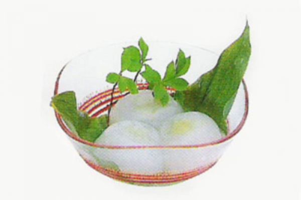 水まんじゅう価格　　6個入　880円（税込）消費期限　　要冷蔵　3日